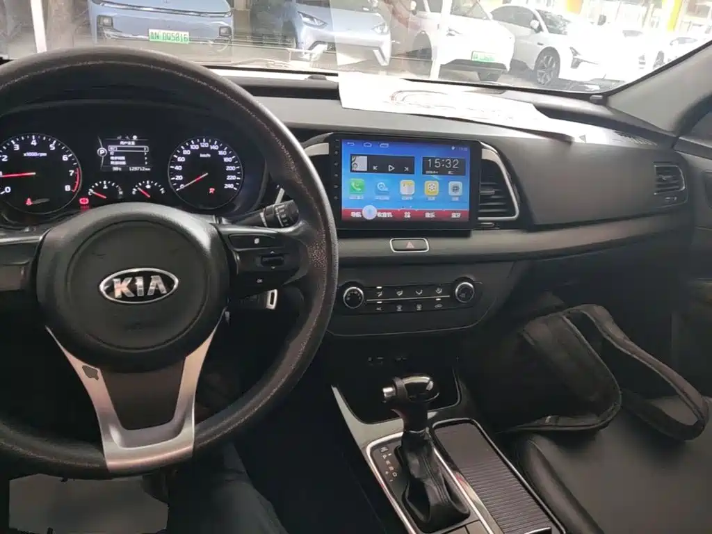 Kia K4 — миниатюра 10