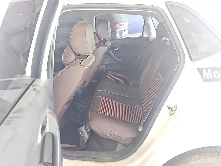 Volkswagen Polo — миниатюра 11