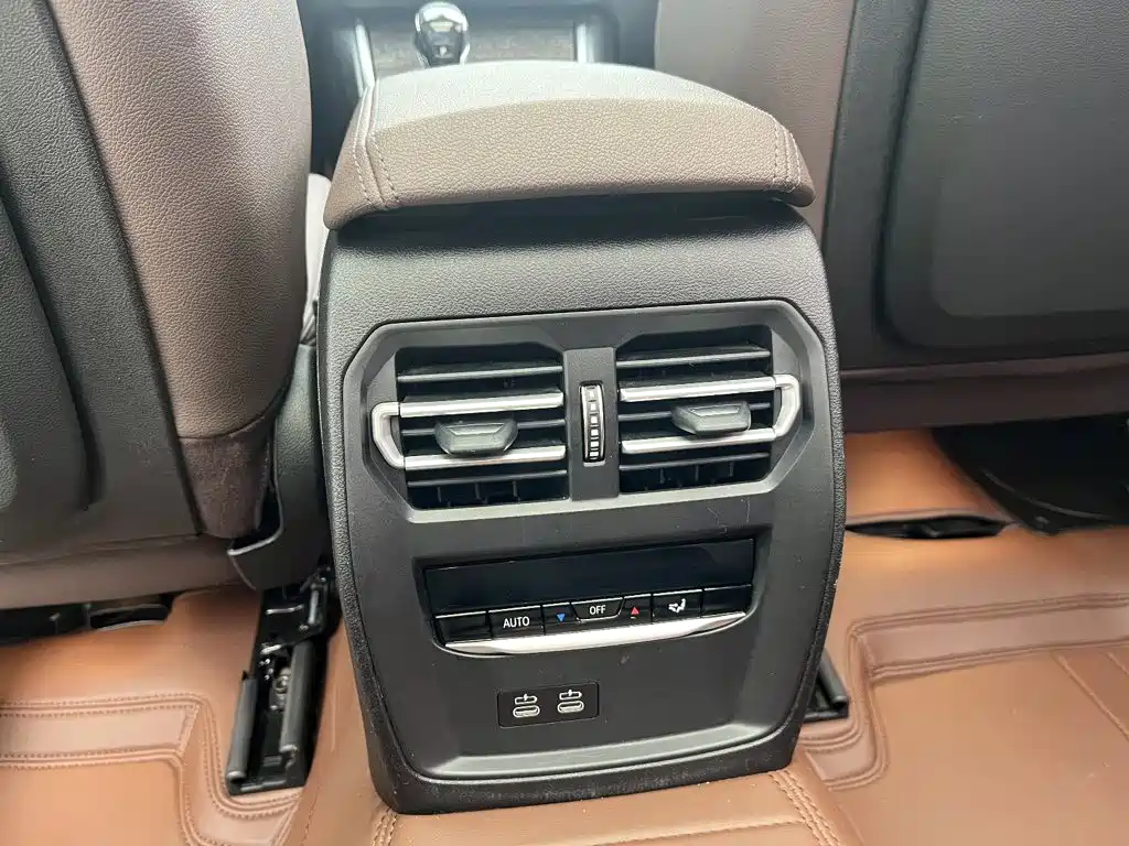 BMW 3 Series — миниатюра 26