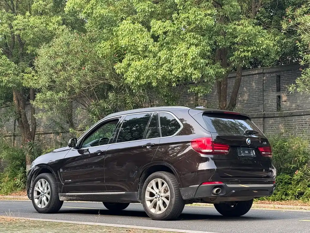 BMW X5 2015 xDrive28i