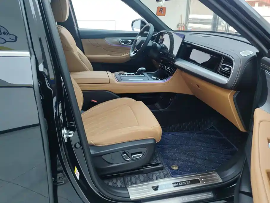 GAC Motor Trumpchi GS8 — миниатюра 8