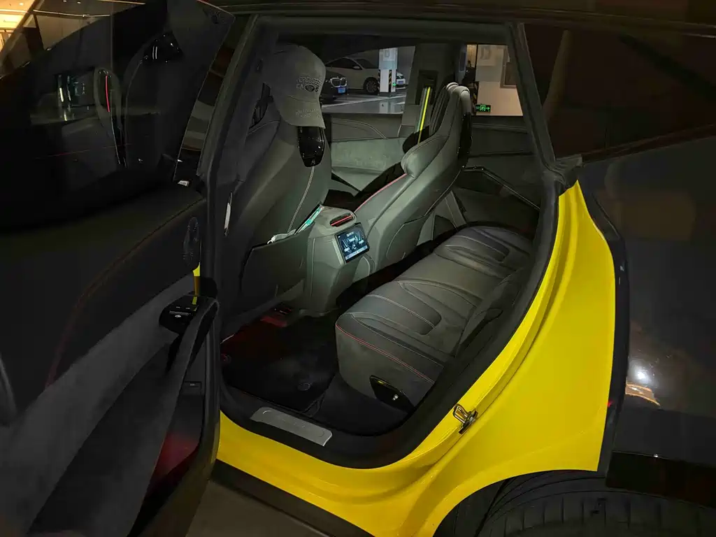 Lotus Eletre — миниатюра 5