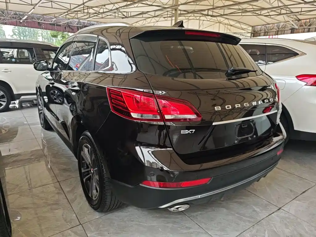 Borgward BX7 — миниатюра 5