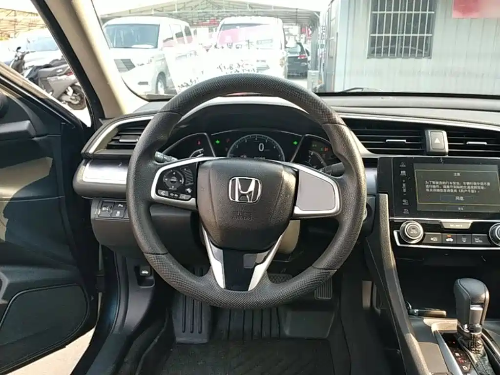 Honda Civic — миниатюра 11