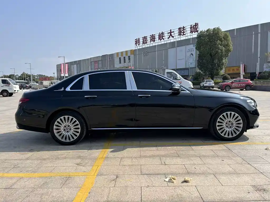 Mercedes-Benz E-Class E 2022 E 300 L Luxury