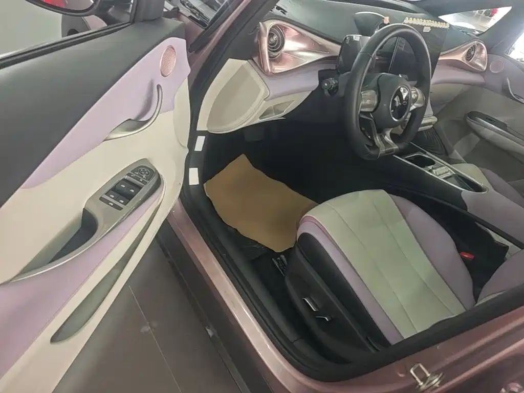 BYD Dolphin — миниатюра 16