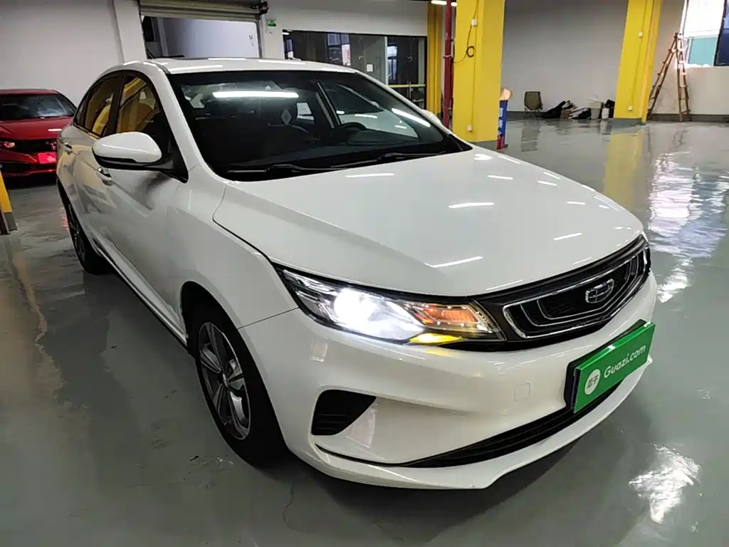 Geely Emgrand GL — миниатюра 4