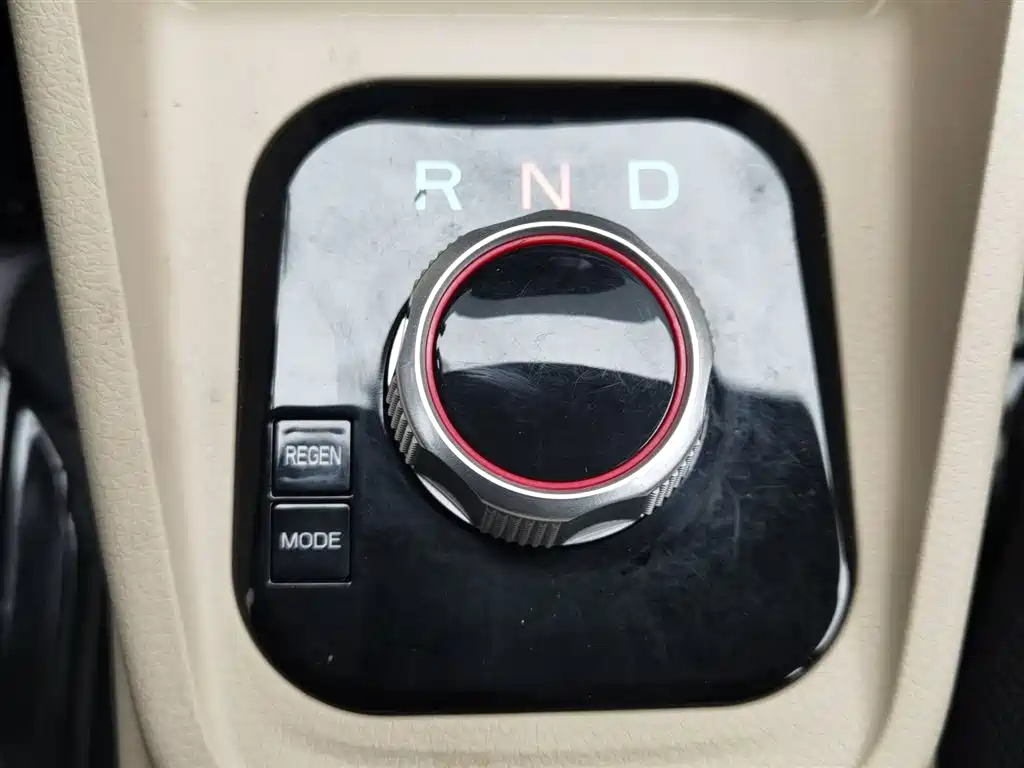 CHANGAN CROSS STAR V7 EV