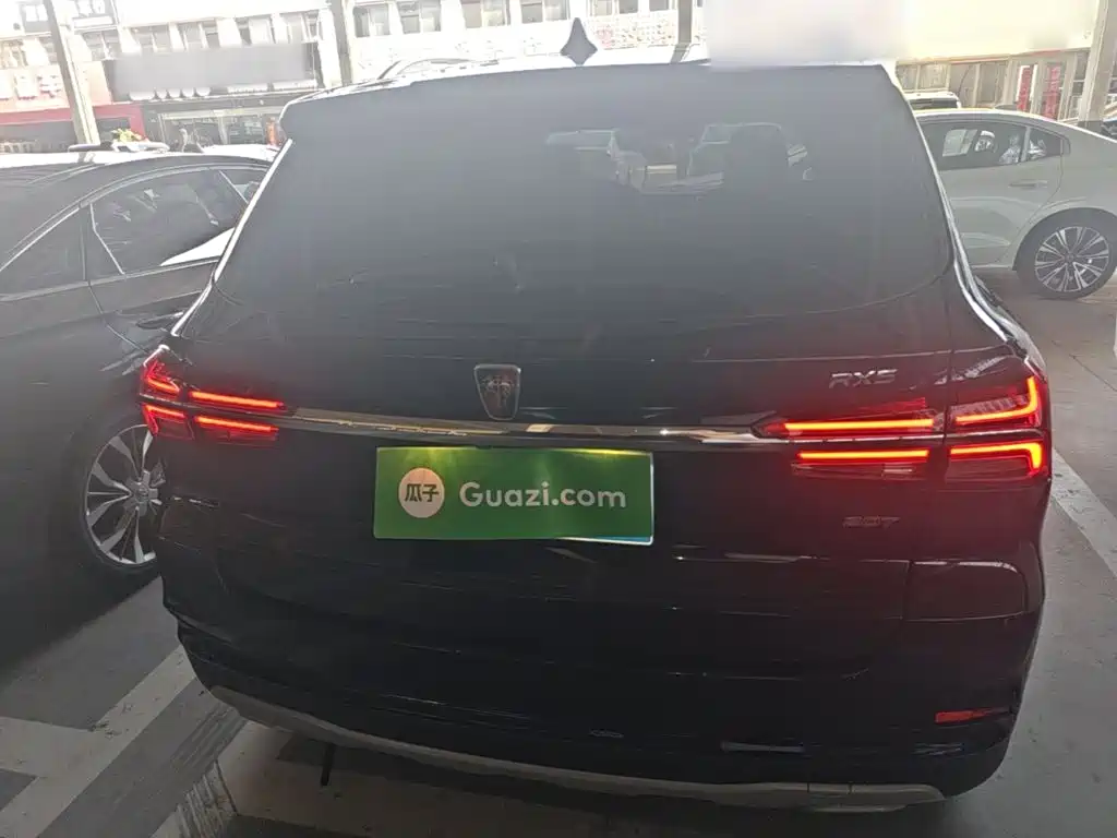 Roewe RX5 — миниатюра 6