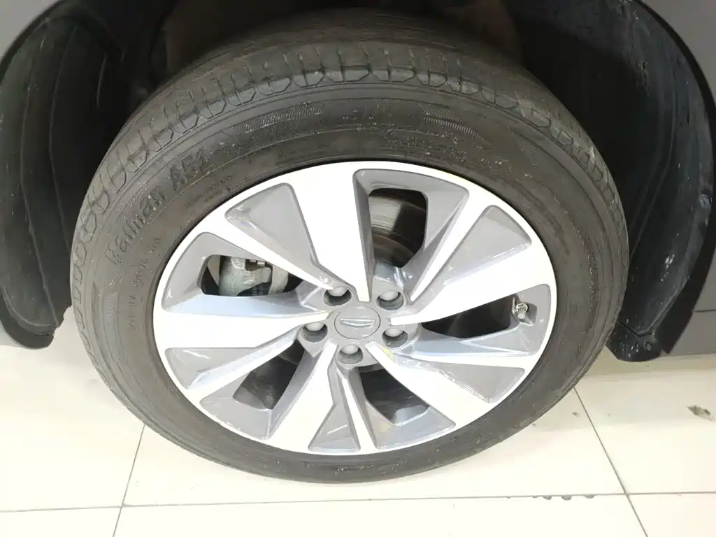Geely Haoyue — миниатюра 23
