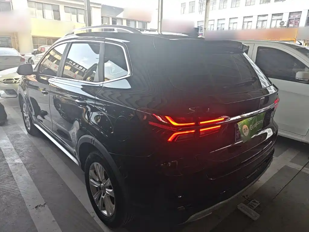 Roewe RX5 — миниатюра 5