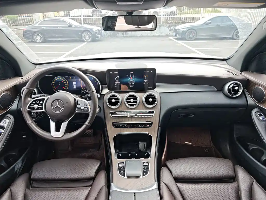 Mercedes-Benz GLC — миниатюра 7