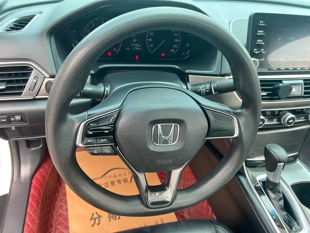 Honda Accord — миниатюра 10