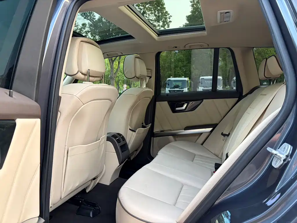 Mercedes-Benz GLK 2013 GLK 300 4MATIC Luxury