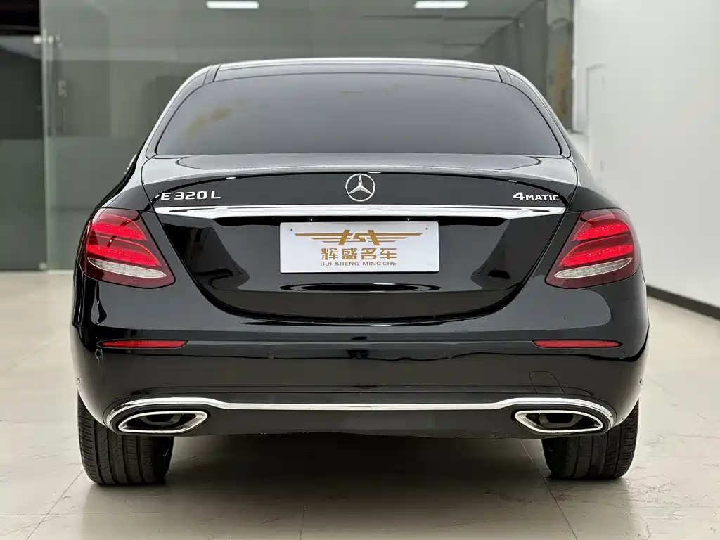 Mercedes-Benz E-Class — миниатюра 4