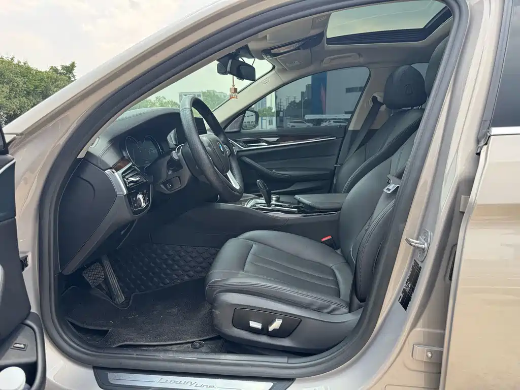 BMW 5 Series 5 2018 525Li Luxury