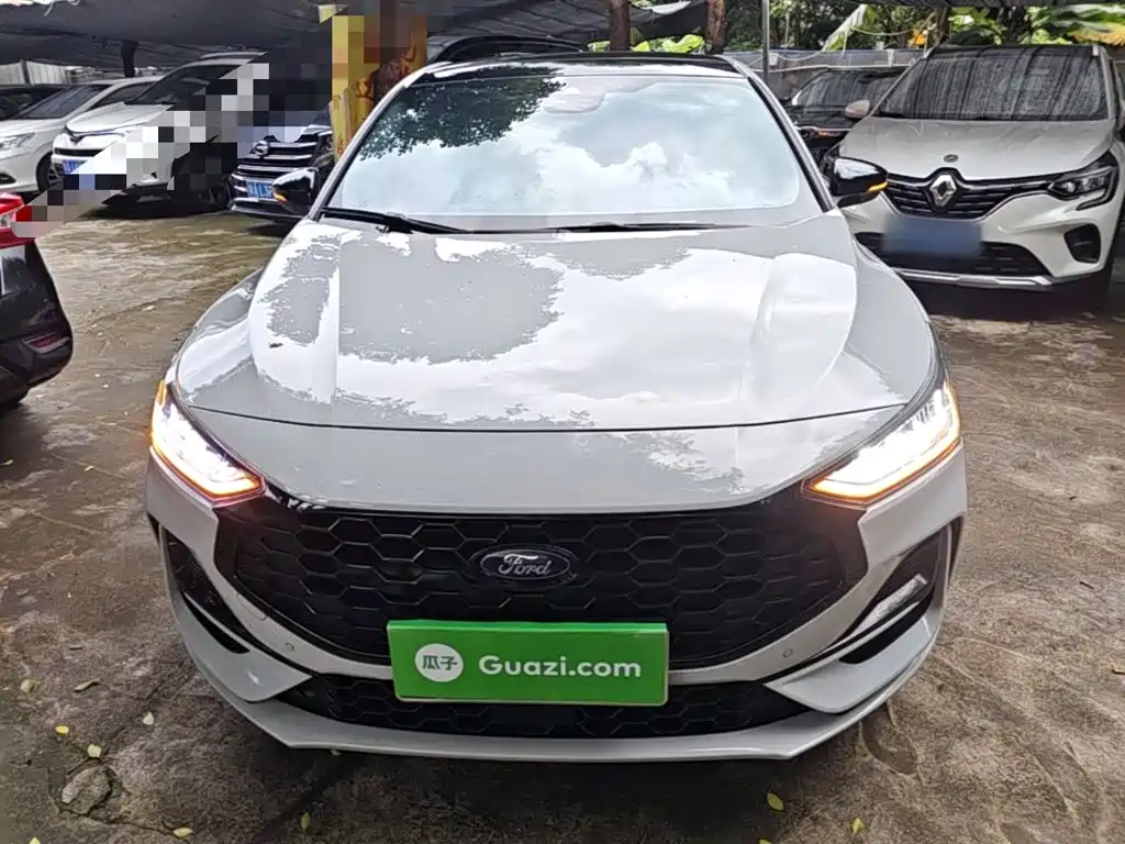 Ford Focus — миниатюра 3