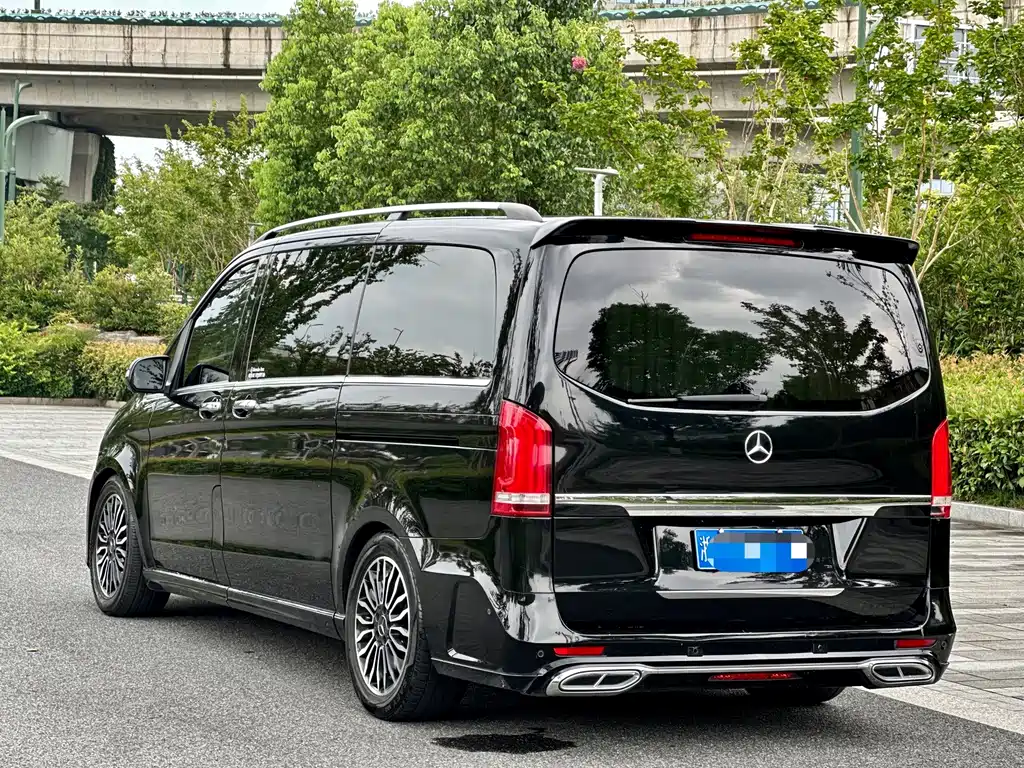 Mercedes-Benz V-Class — миниатюра 4