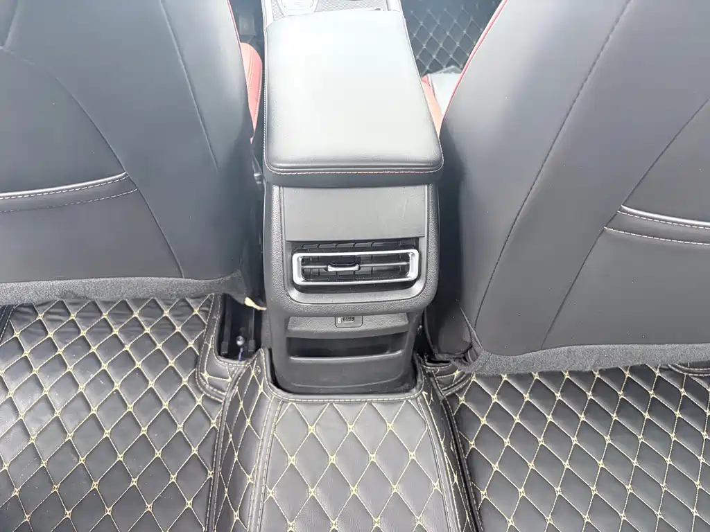 Changan Eado — миниатюра 10