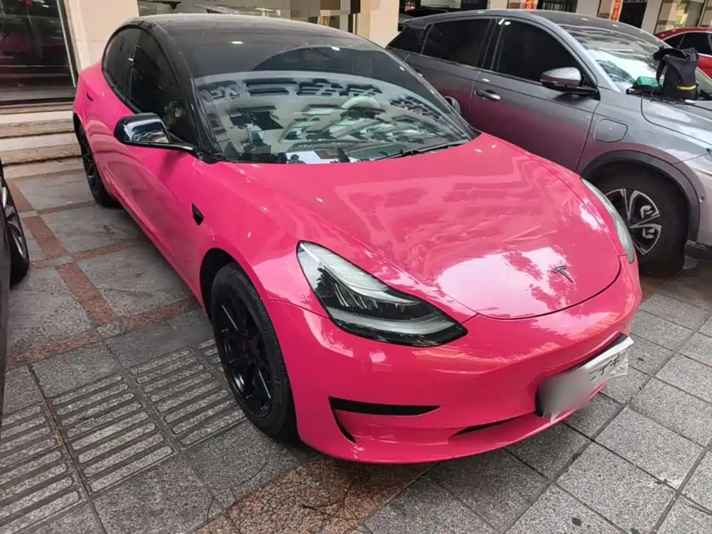 Tesla Model 3 — миниатюра 4