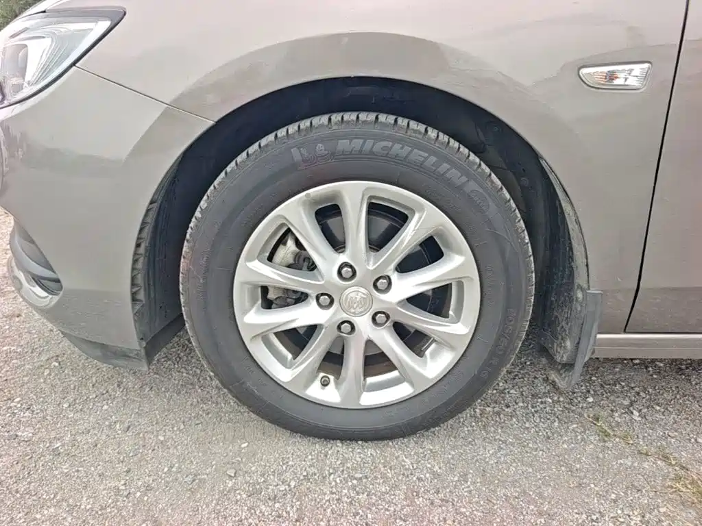 Buick GL6 — миниатюра 23