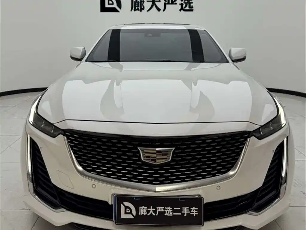 Cadillac CT5 — миниатюра 2