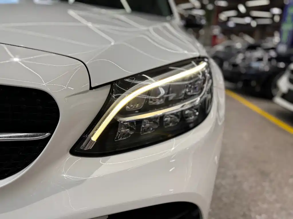 Mercedes-Benz C-Class — миниатюра 12