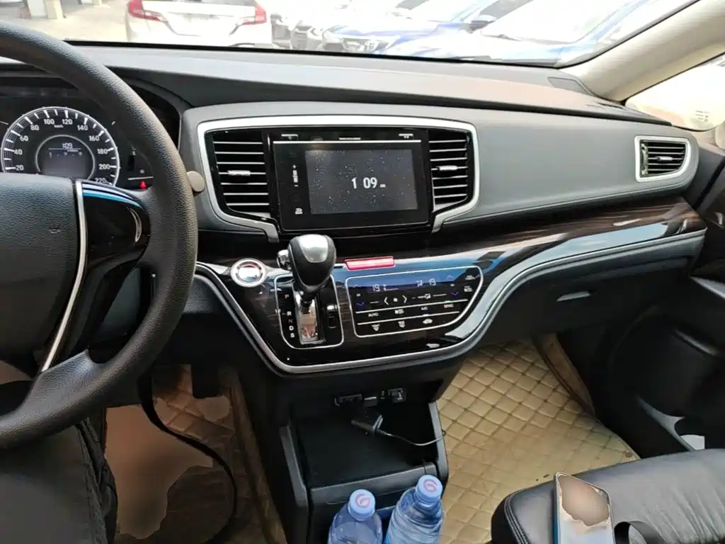 Honda Odyssey — миниатюра 10