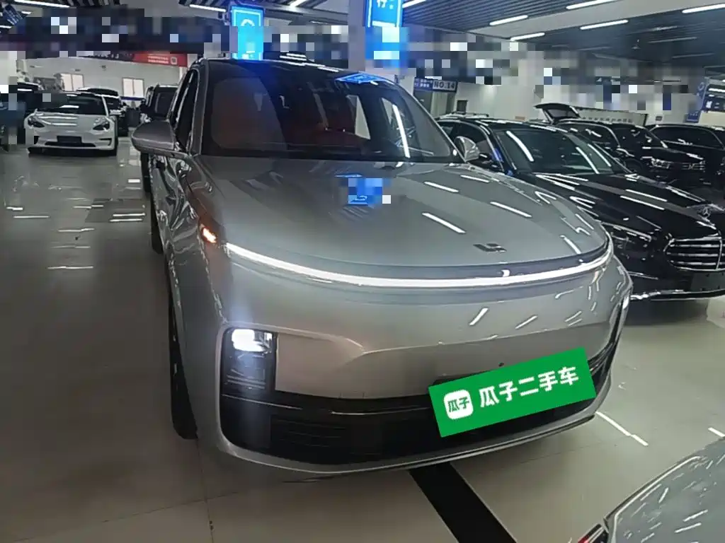 Li Auto Li L8 — миниатюра 3