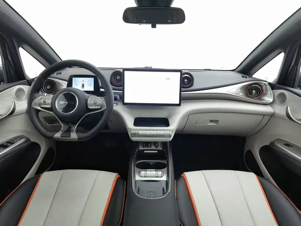 BYD Dolphin — миниатюра 5