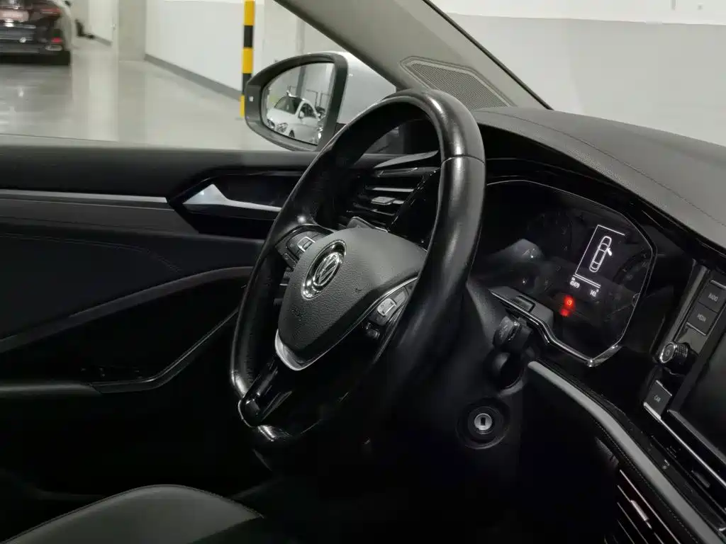 Volkswagen Sagitar — миниатюра 22