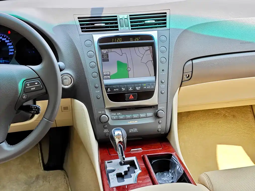 Lexus GS — миниатюра 13