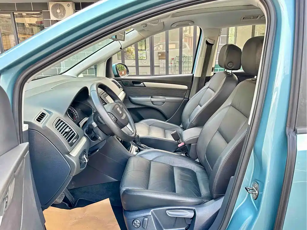 SEAT Alhambra — миниатюра 12