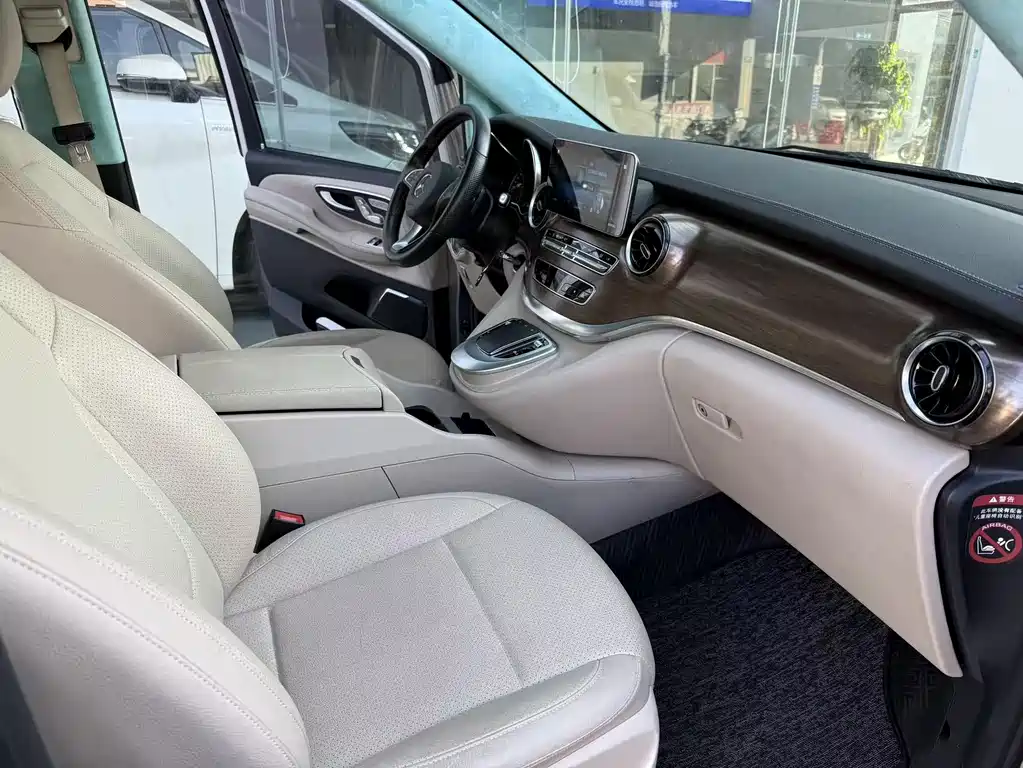 Mercedes-Benz V-Class V 2021 V 260 Luxury