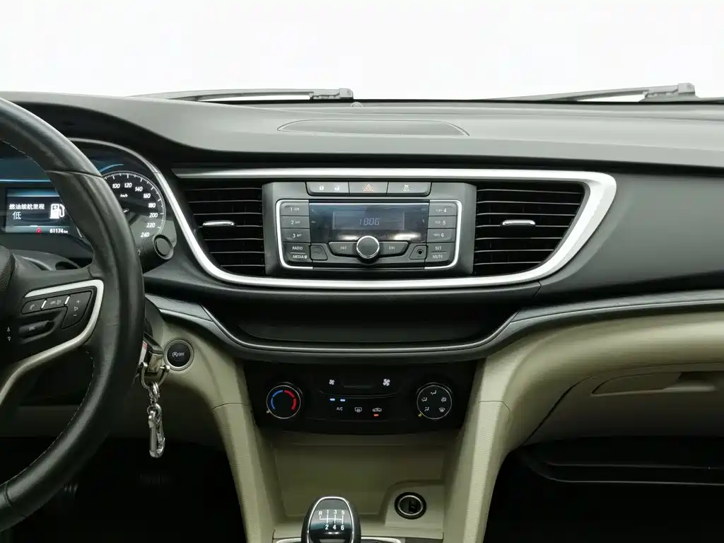 Buick Excelle — миниатюра 12