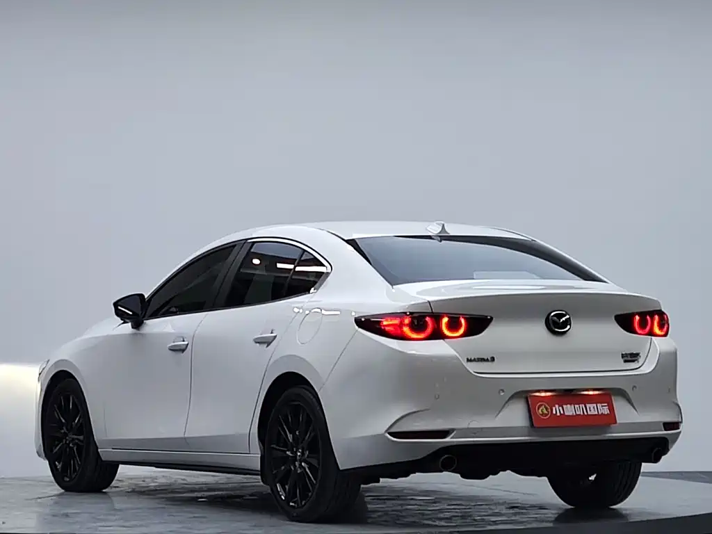 Mazda Mazda3 — фотографии объявления, Фото 18