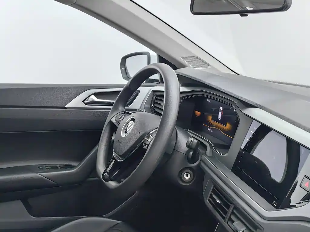 Volkswagen Polo — миниатюра 22
