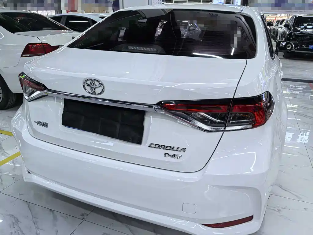 TOYOTA COROLLA