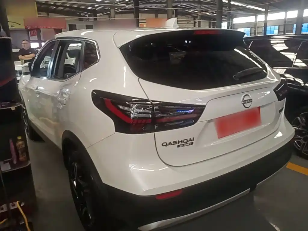 Nissan Qashqai — миниатюра 5