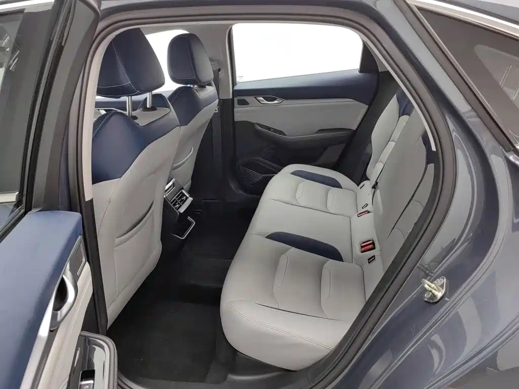 Geely Xingrui — миниатюра 15
