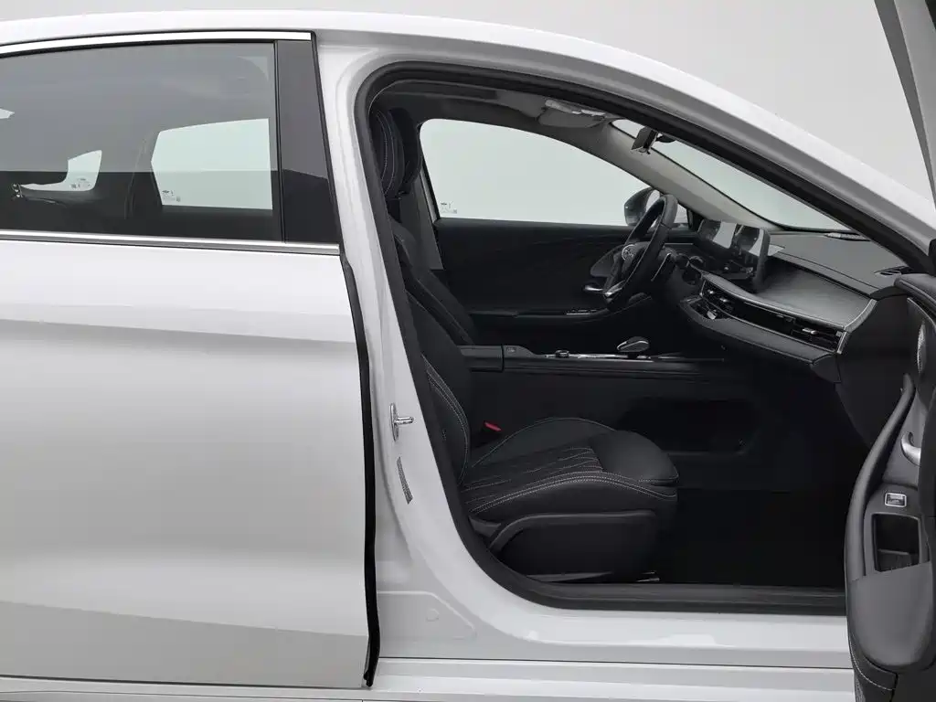 Chery Arrizo 8 — миниатюра 23