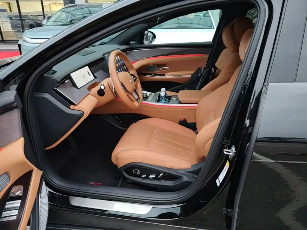 BYD Han L — миниатюра 15