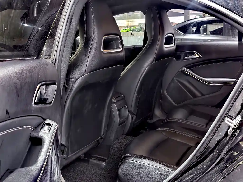 Mercedes-Benz CLA (Import) — миниатюра 6
