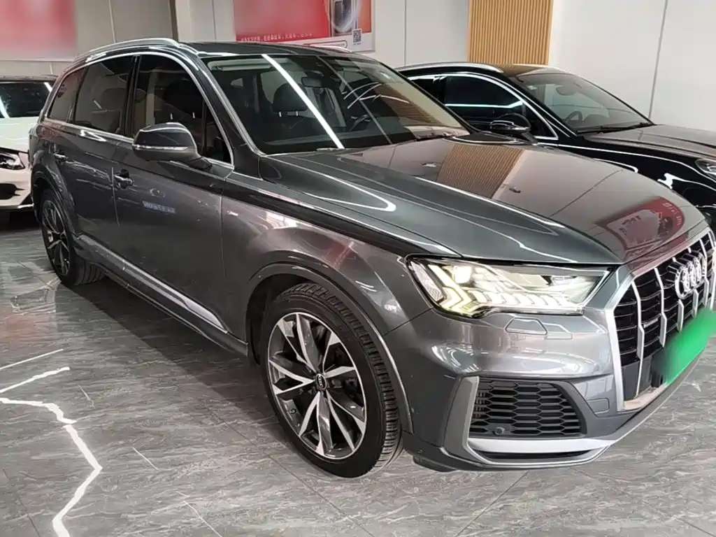 Audi Q7 — миниатюра 4