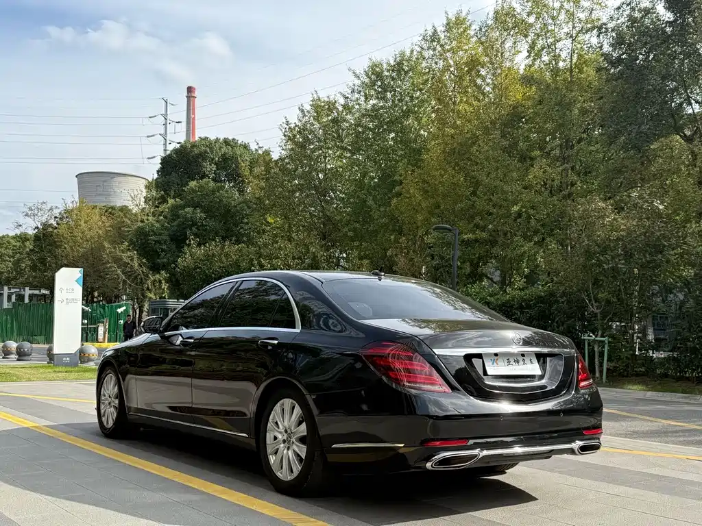 MERCEDES-BENZ S CLASS
