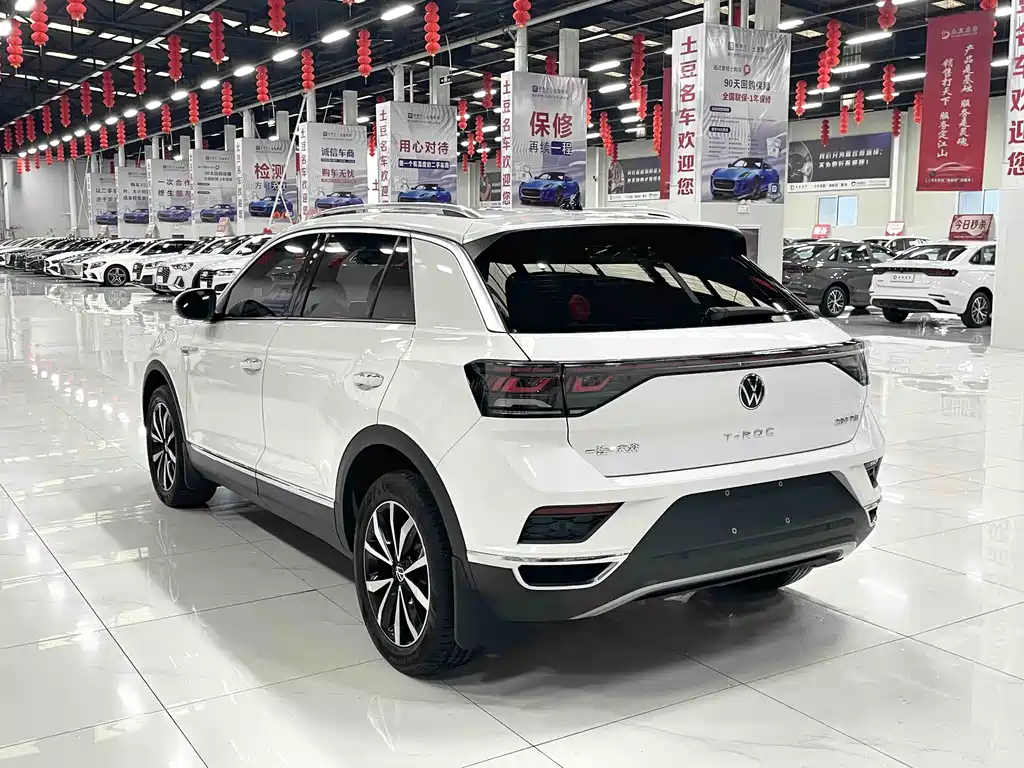 Volkswagen T-Roc 2024 280TSI DSG