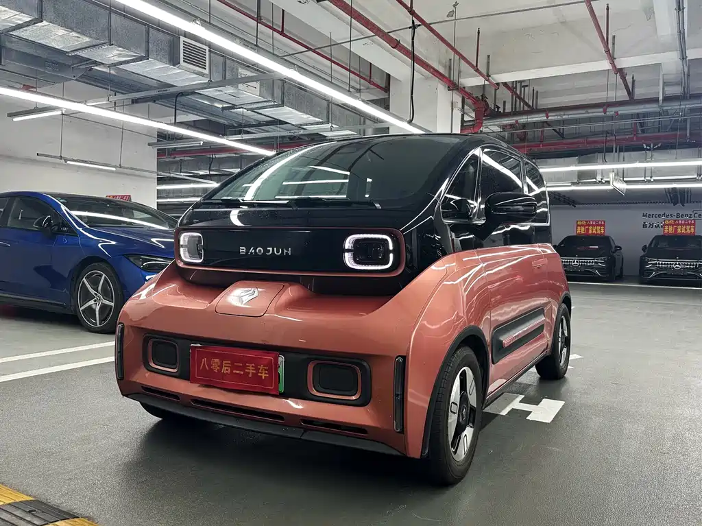 Baojun E300 2020