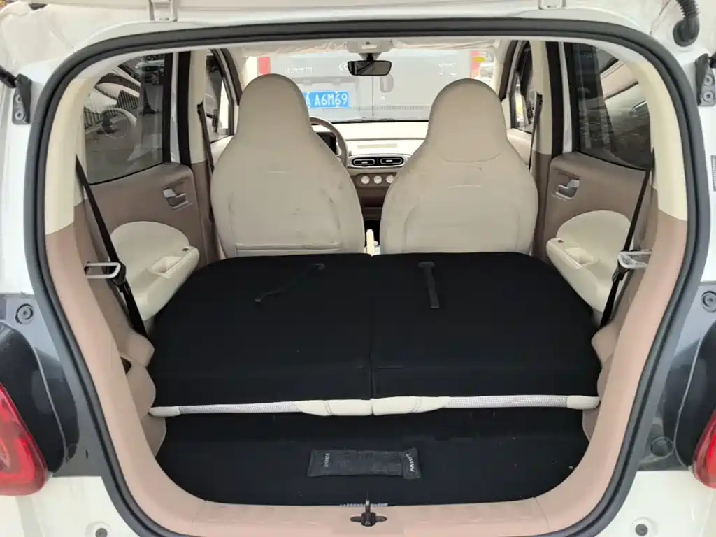 Wuling MINIEV — миниатюра 19