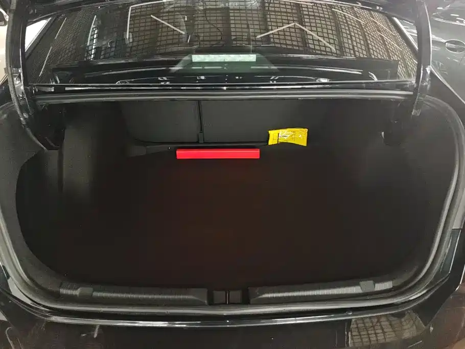 Volkswagen Lavida — миниатюра 4
