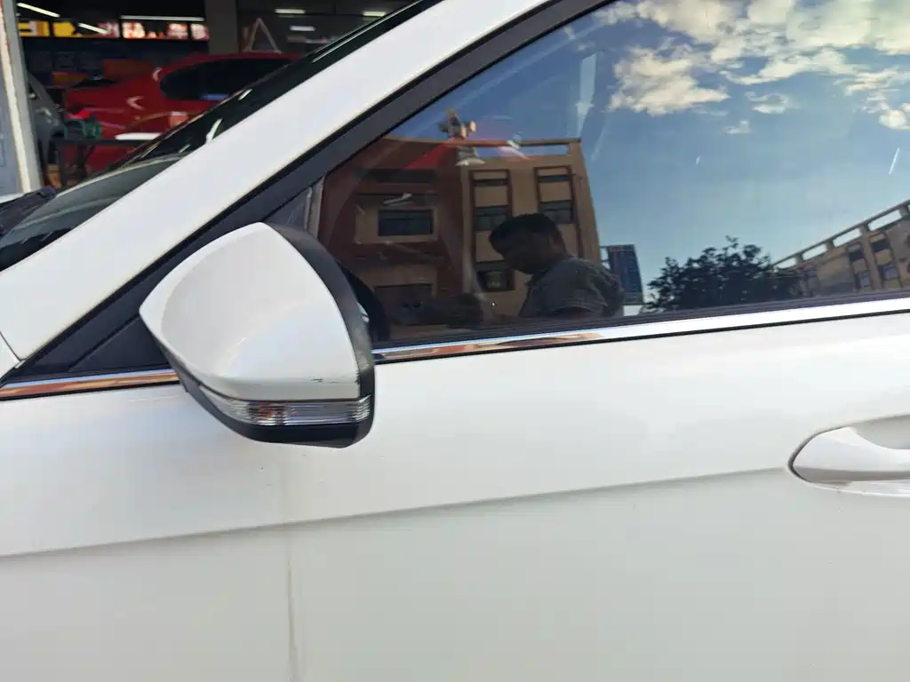 Ford Escort — миниатюра 16